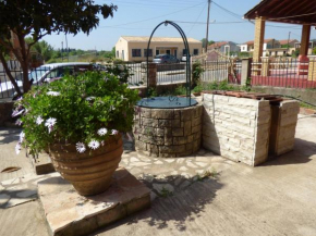 Отель Theodora Apartments  Ипсос